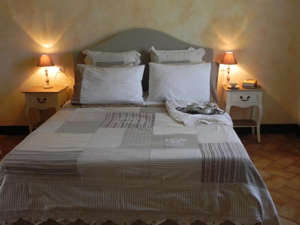 Agriturismo Sugheretello Семпрониано Номер фото