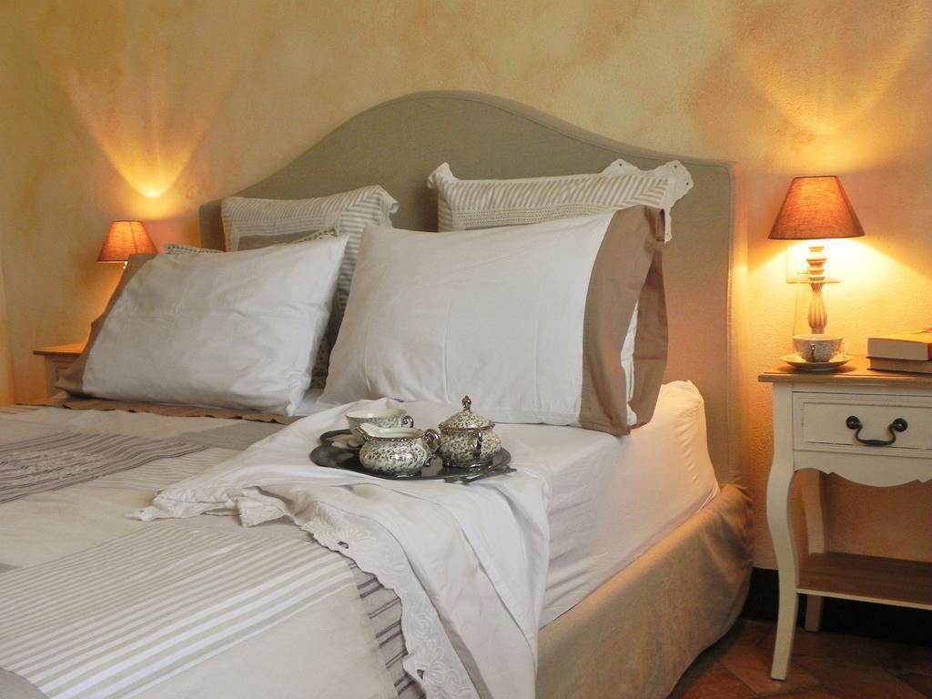 Agriturismo Sugheretello Семпрониано Номер фото